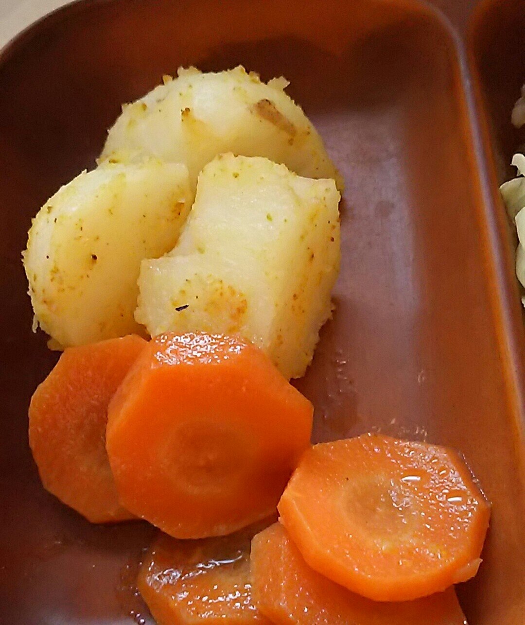 じゃがいもとにんじんのコンソメマーガリンソテー レシピ 作り方 By ちかねこママ 楽天レシピ