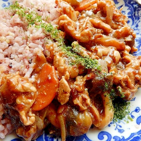 豚こま肉でも美味❤芋抜きハヤシライス♪（ダシダ）