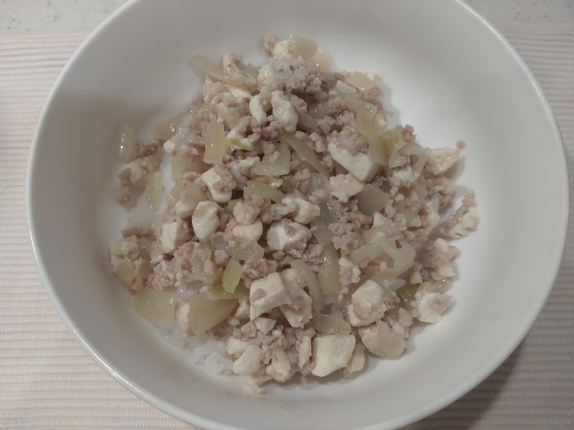 豆腐✕豚ひき肉のそぼろ飯