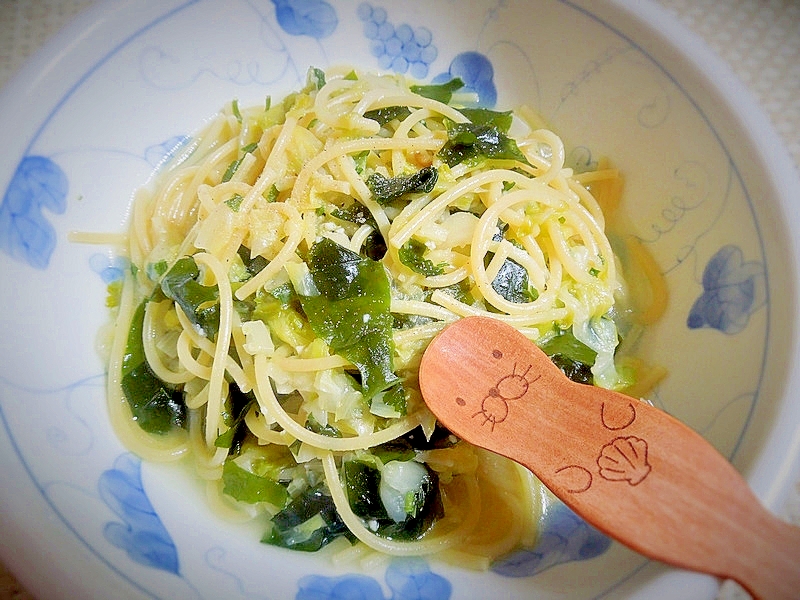 塩ラーメンっぽい白菜スパゲティ