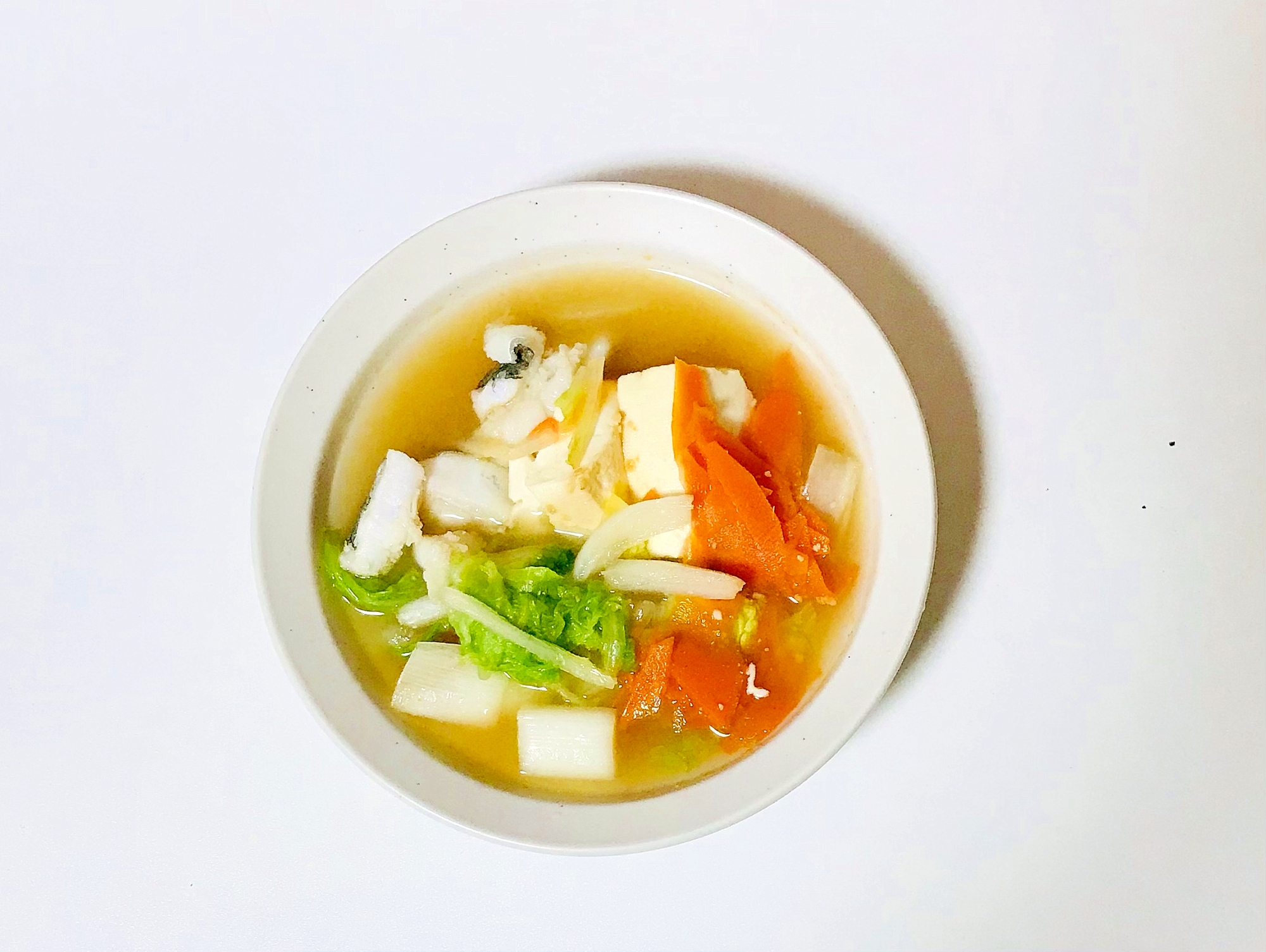 タラと野菜の味噌スープ