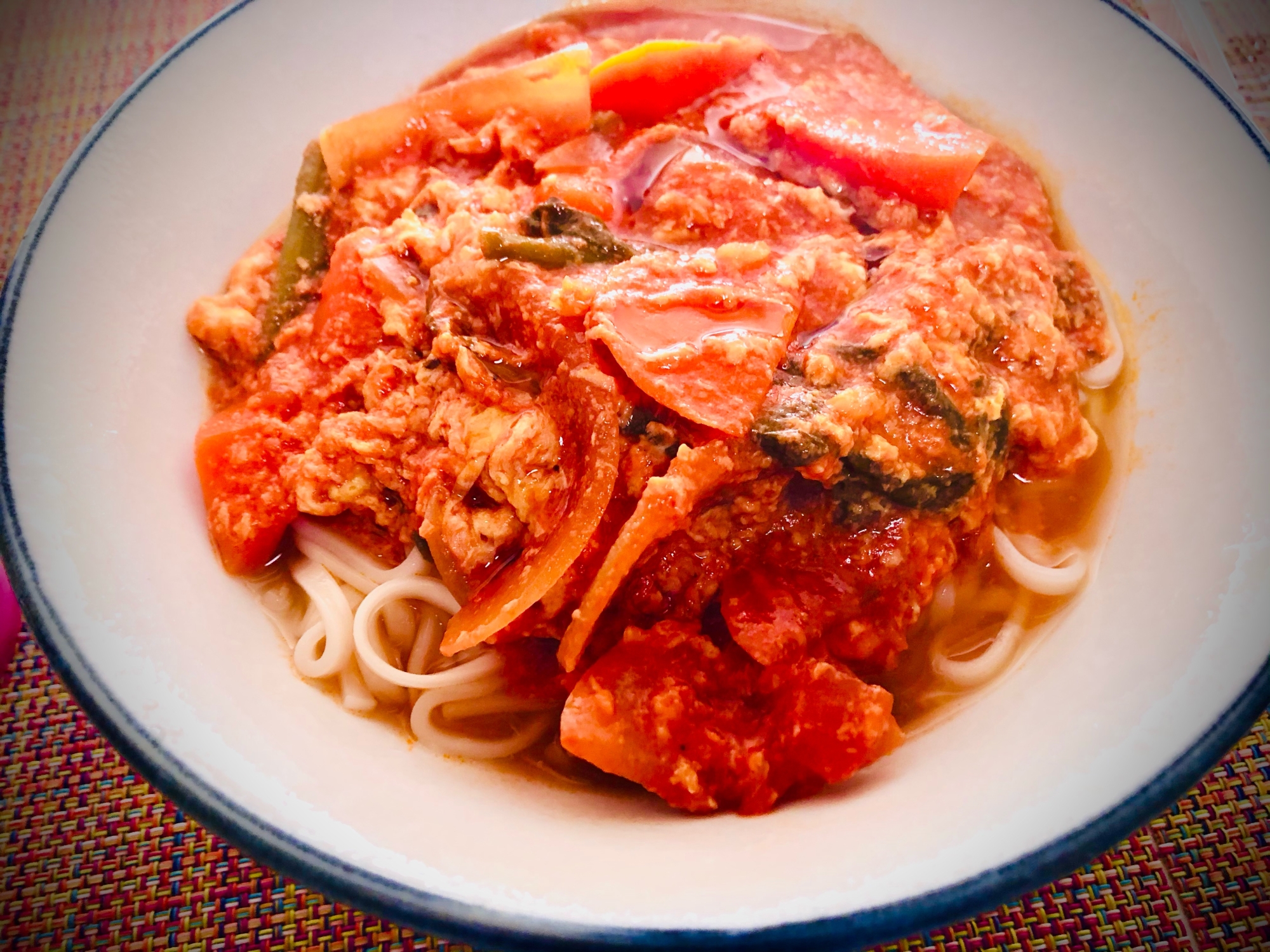 トマト系スープのアレンジ☆中華風トマたまうどん