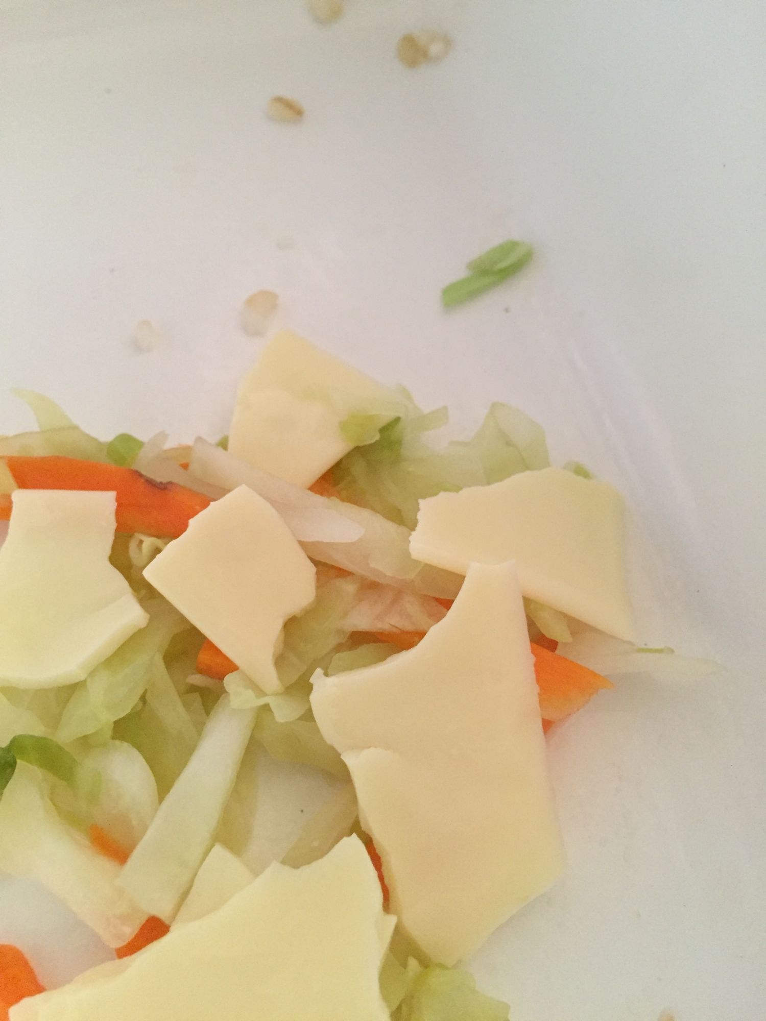 スライスチーズ和えの野菜サラダ レシピ 作り方 By へんてこへんてこママ 楽天レシピ