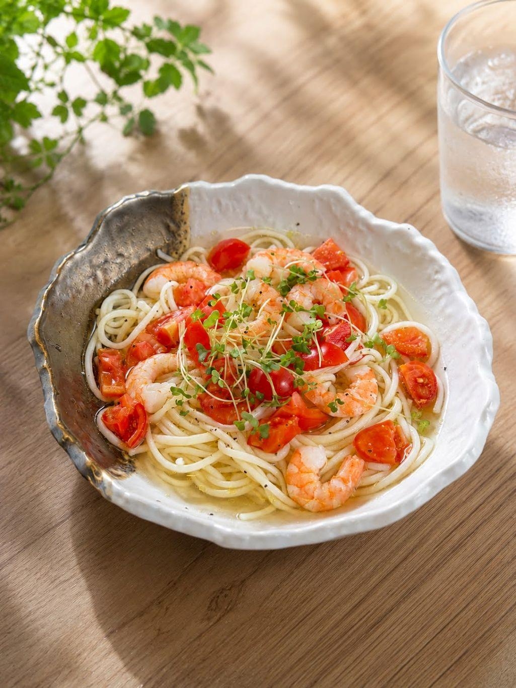 簡単！海老とトマトの洋風コンソメぶっかけ冷やむぎ