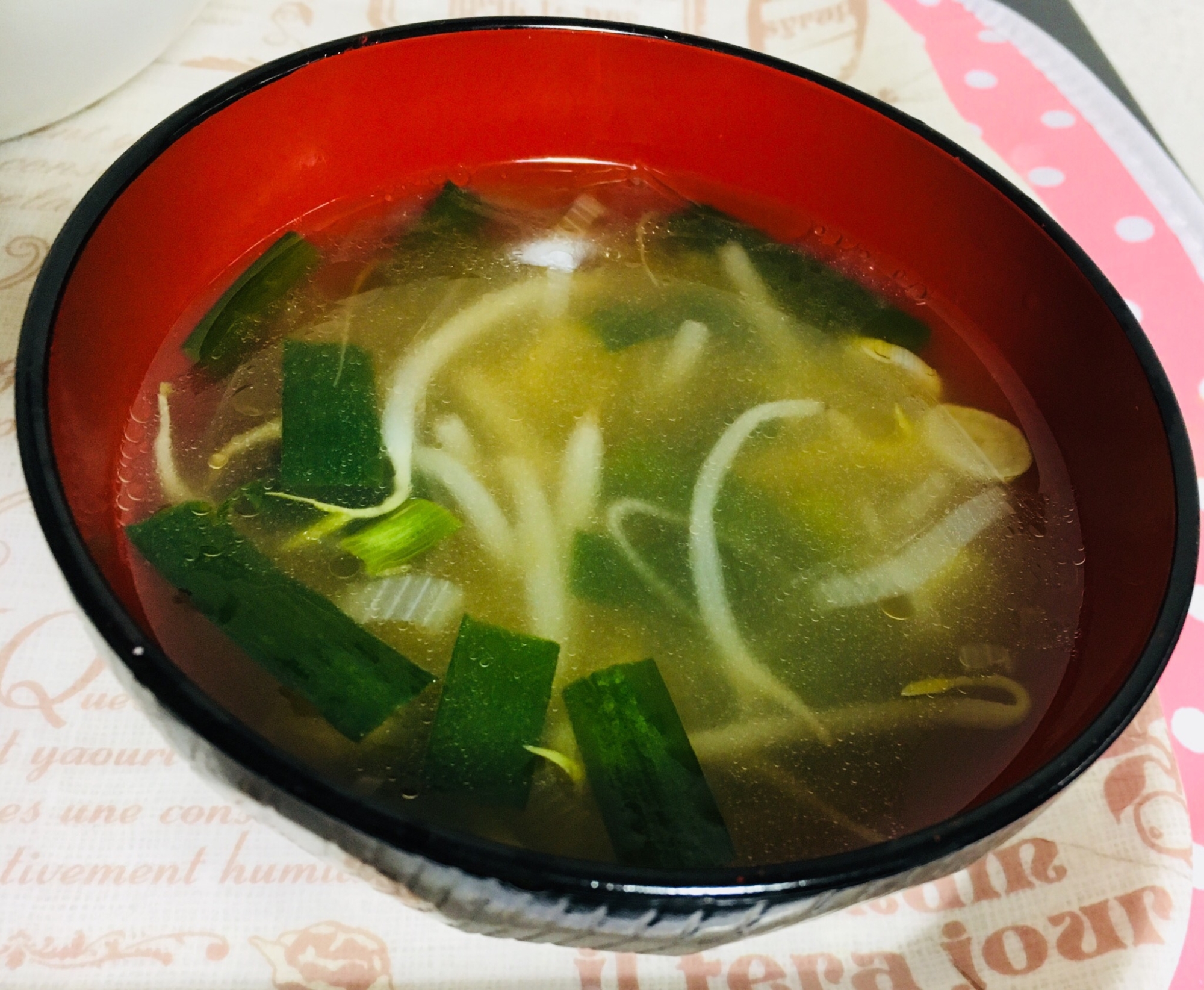 ニラもやしの中華スープ