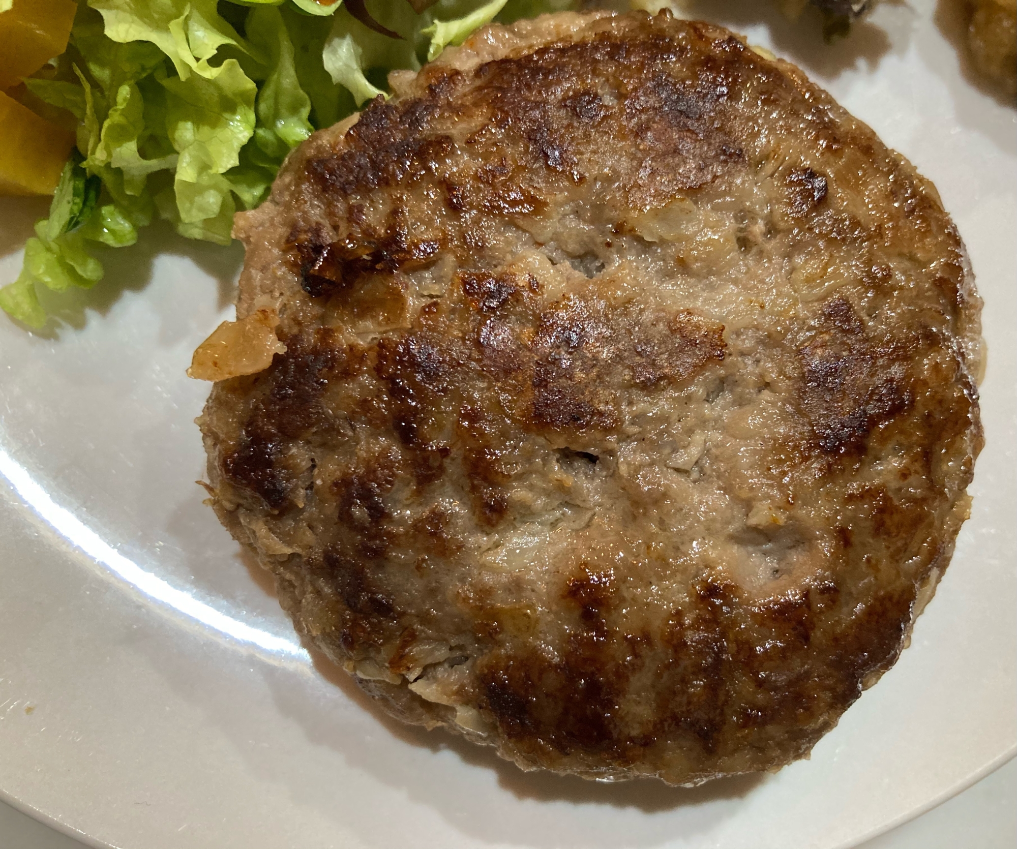 【赤ワインに合う】馬肉ハンバーグ