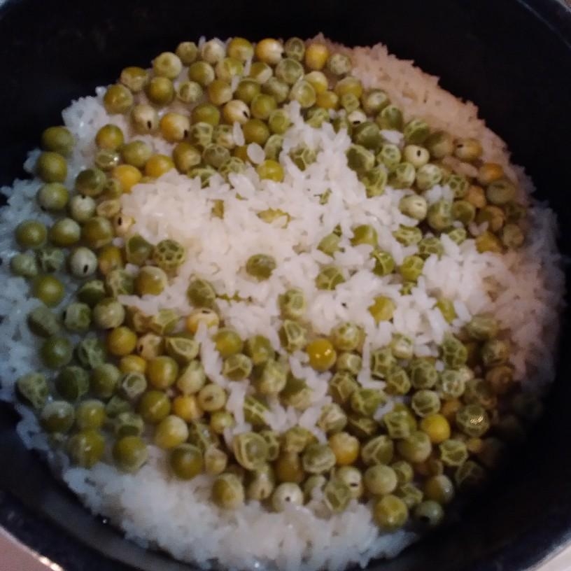 お鍋で炊く★梅酒入り豆ごはん