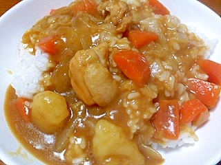 いつもの具材でチキンカレー♪