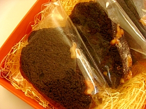 チョコっとブラックなケーキ