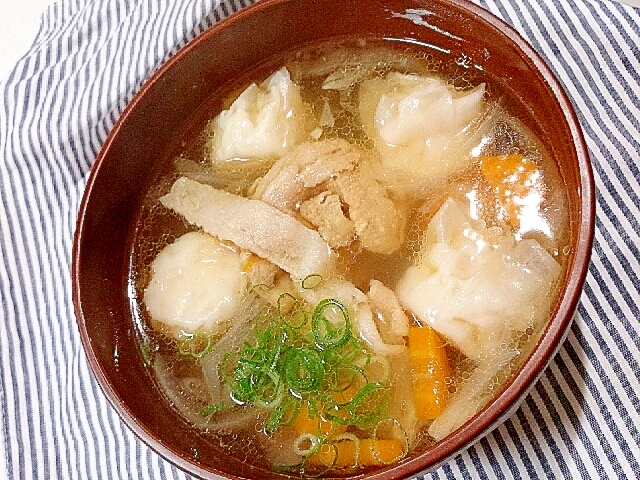 豚しゃぶ肉と冷凍焼売のお吸い物（圧力鍋）