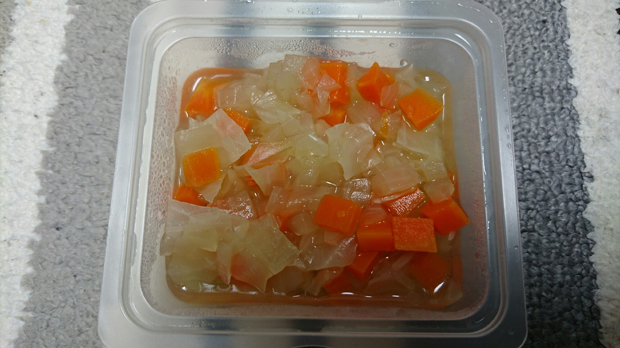 簡単離乳食！キャベツのコンソメ煮