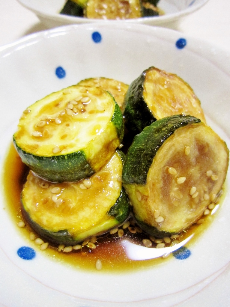 焼きズッキーニをゴマポンに漬けちゃおう レシピ 作り方 By yamat 楽天レシピ 焼きズッキーニをゴマポンに漬けちゃおう レシピ 作り方 By yamat 楽天レシピ