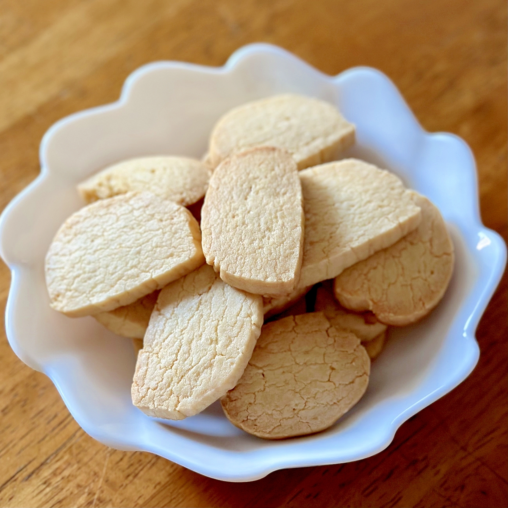 米粉とココナッツオイルのクッキー
