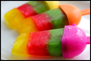 簡単 かき氷シロップでレインボーアイス レシピ 作り方 By 山本リコピン 楽天レシピ 簡単 かき氷シロップでレインボーアイス レシピ 作り方 By 山本リコピン 楽天レシピ