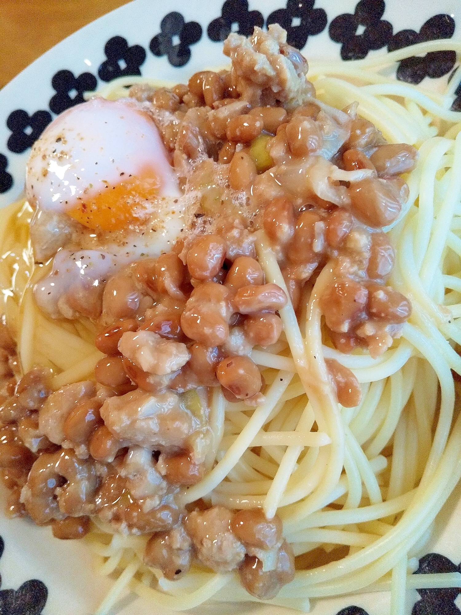 とり挽き肉と納豆の和風パスタ