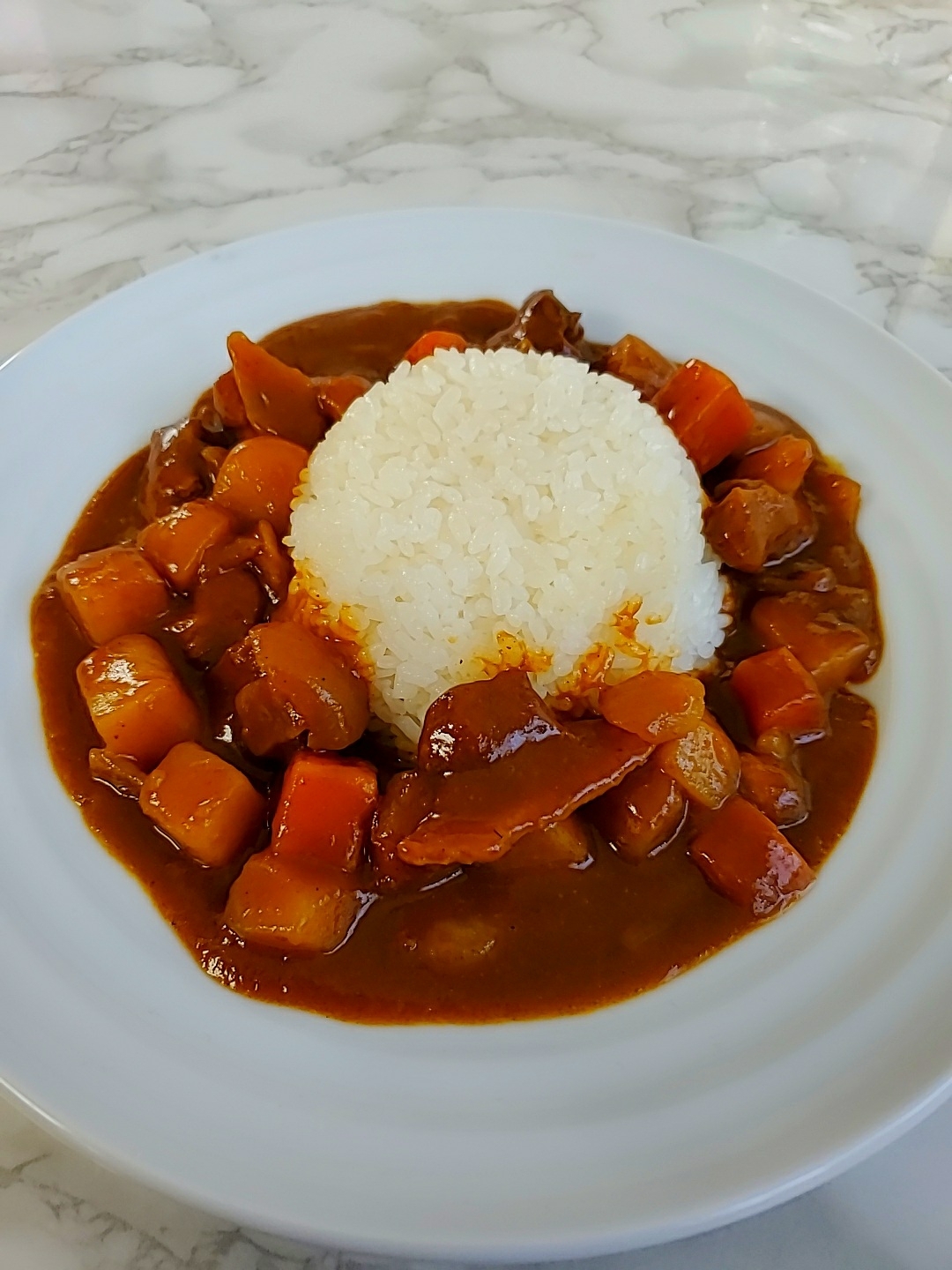 親鳥の濃厚チキンカレー