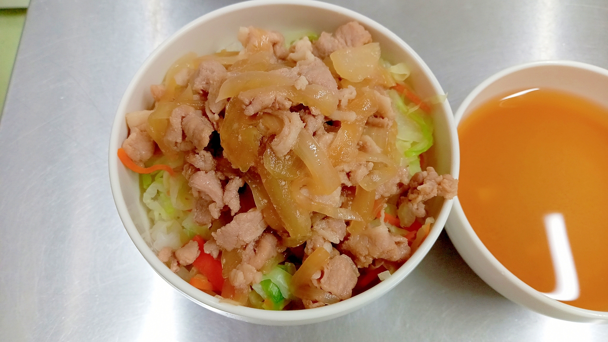 豚肉の生姜焼き丼