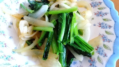 小松菜と玉ねぎの中華炒め