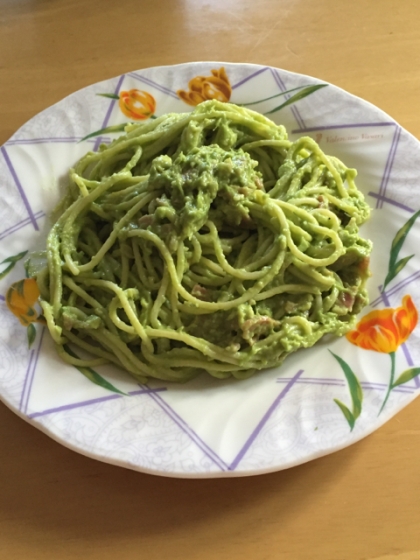 いつもはパスタを一食100g以上使うので足りるかなと不安でしたが、いざ食べてみると食べ応え充分で満足です！とっても美味しかったです〜また作ります〜