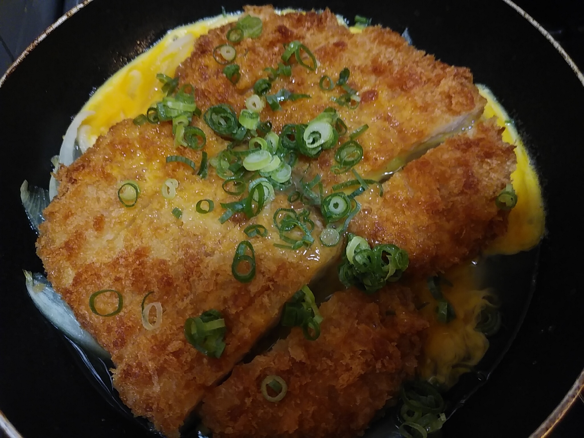 買ってきたとんかつで簡単カツ丼♪