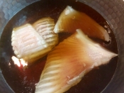 ガサツ料理 下処理不要 かすべ エイヒレ の煮付 レシピ 作り方 By 水酉 楽天レシピ