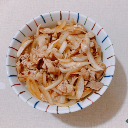 玉ねぎたっぷり焼肉丼