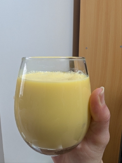 甘くて美味しい！バナナとマンゴーのスムージー