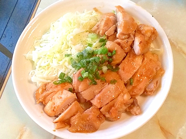 お弁当のおかずにも!簡単!鶏モモの味噌照り焼き♪