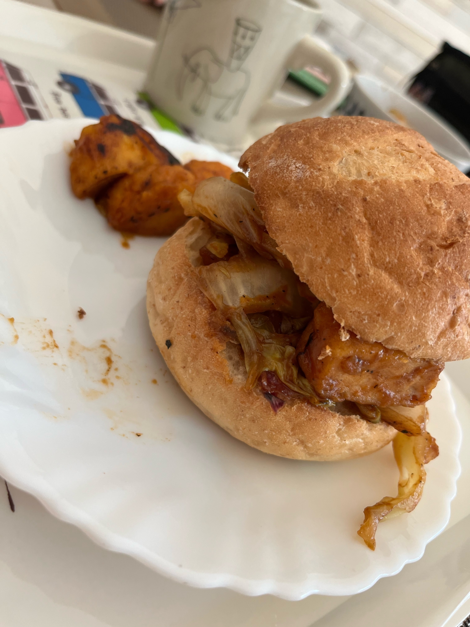 野菜たっぷりチキンナゲットバーガー