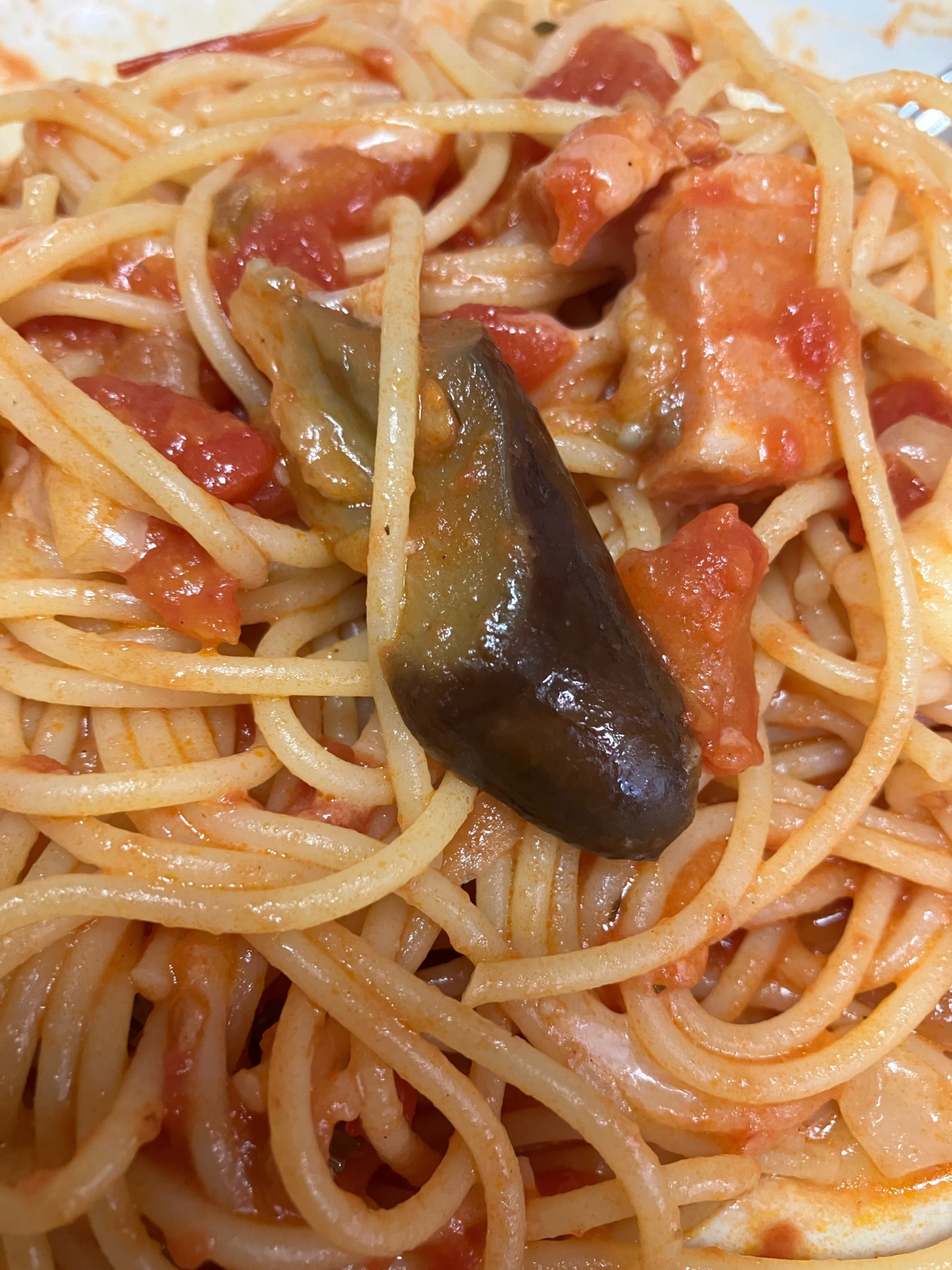 茄子とベーコンのトマトスパゲッティ