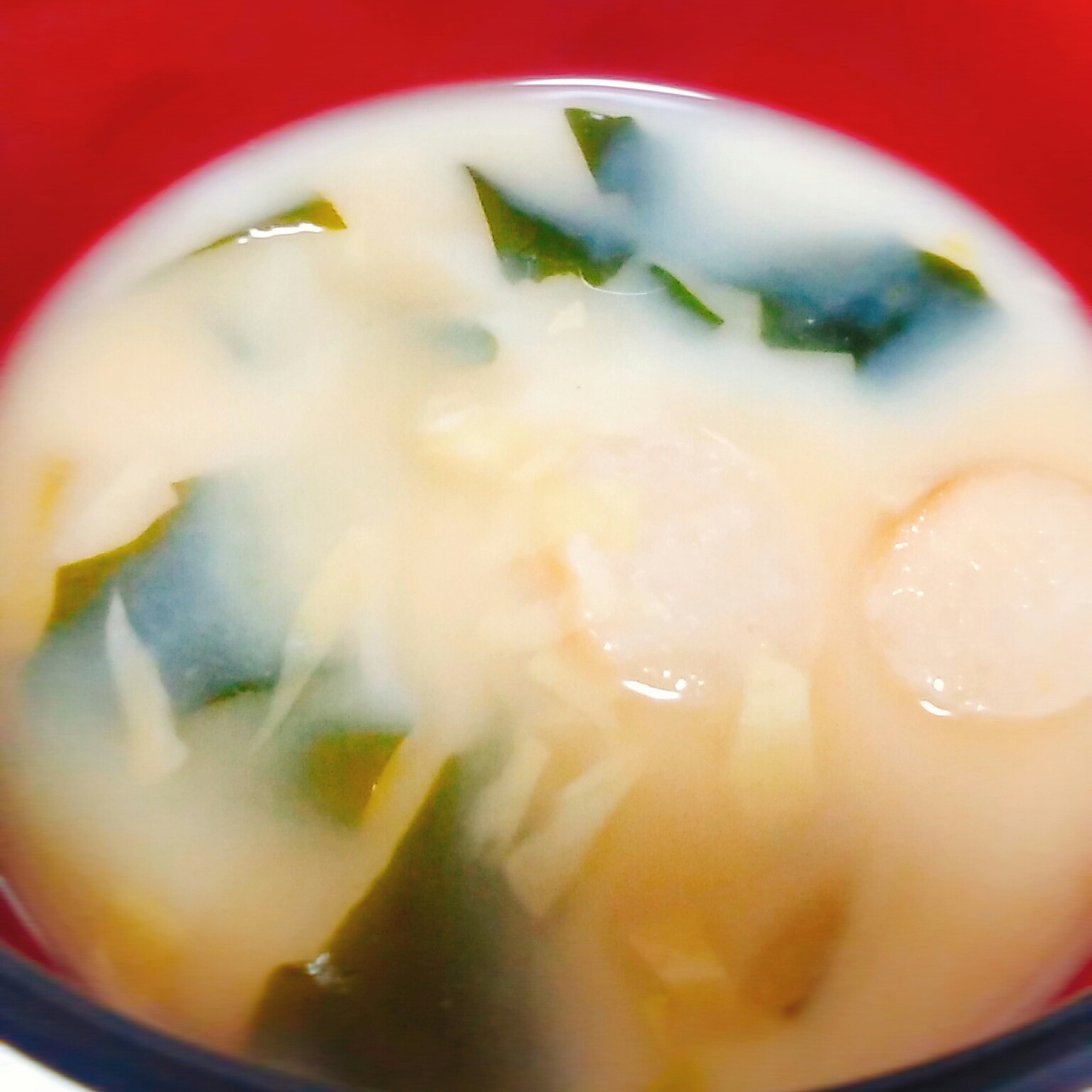 豆乳キャベツ麩カボチャの味噌汁