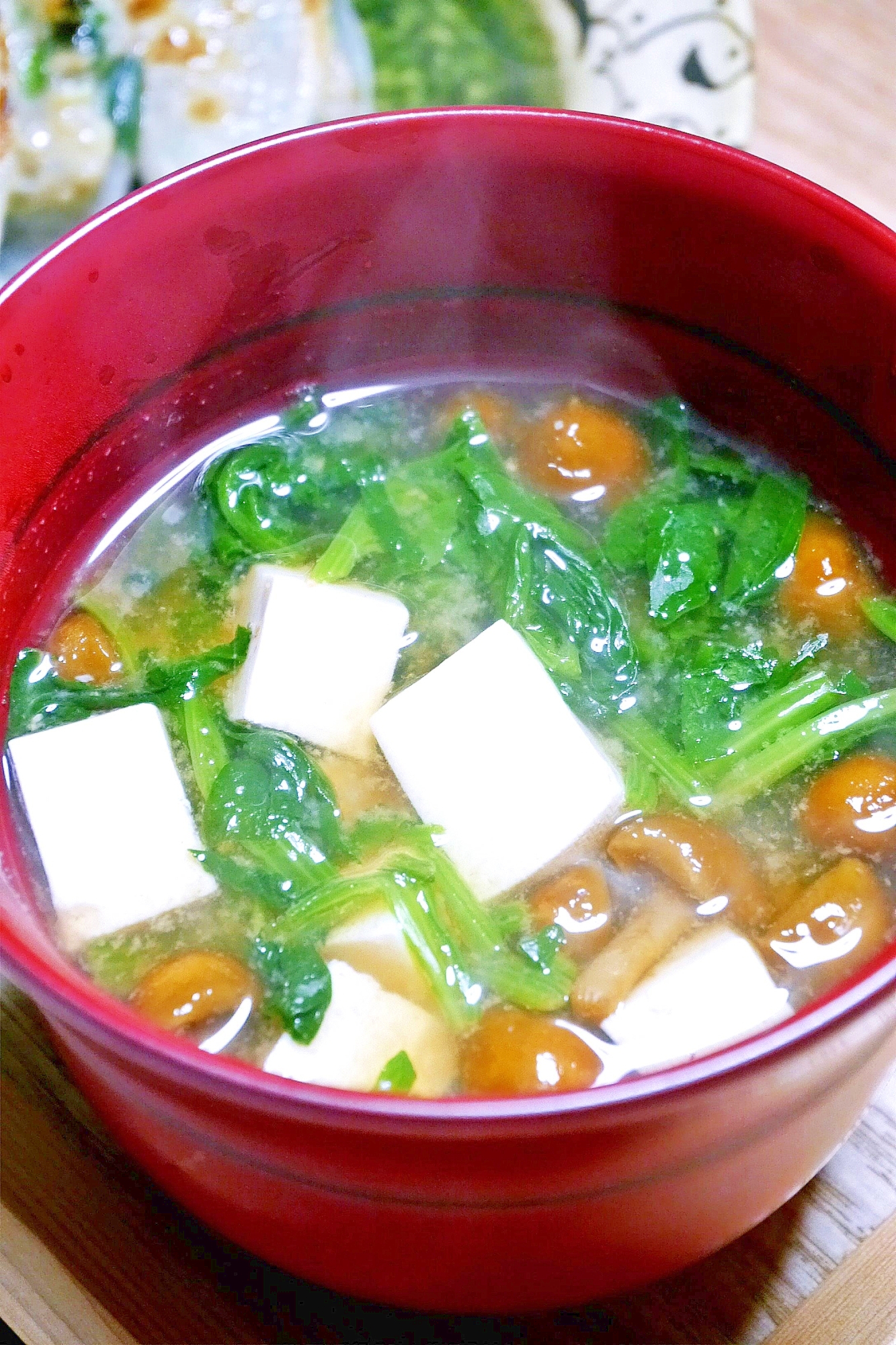 ホウレン草とお豆腐の味噌汁