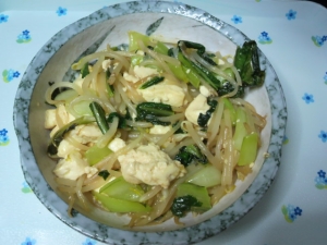 チンゲン菜と豆腐とモヤシのあっさり炒め