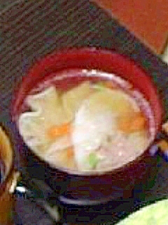 カラフルワンタンスープ