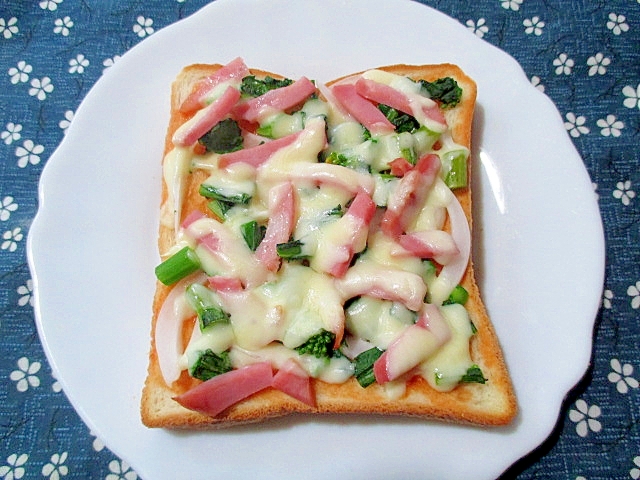 菜花のピザトースト