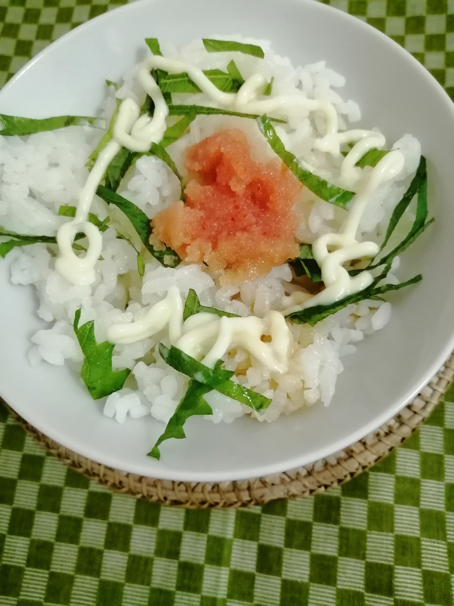 青じそと辛子明太子のつゆマヨご飯