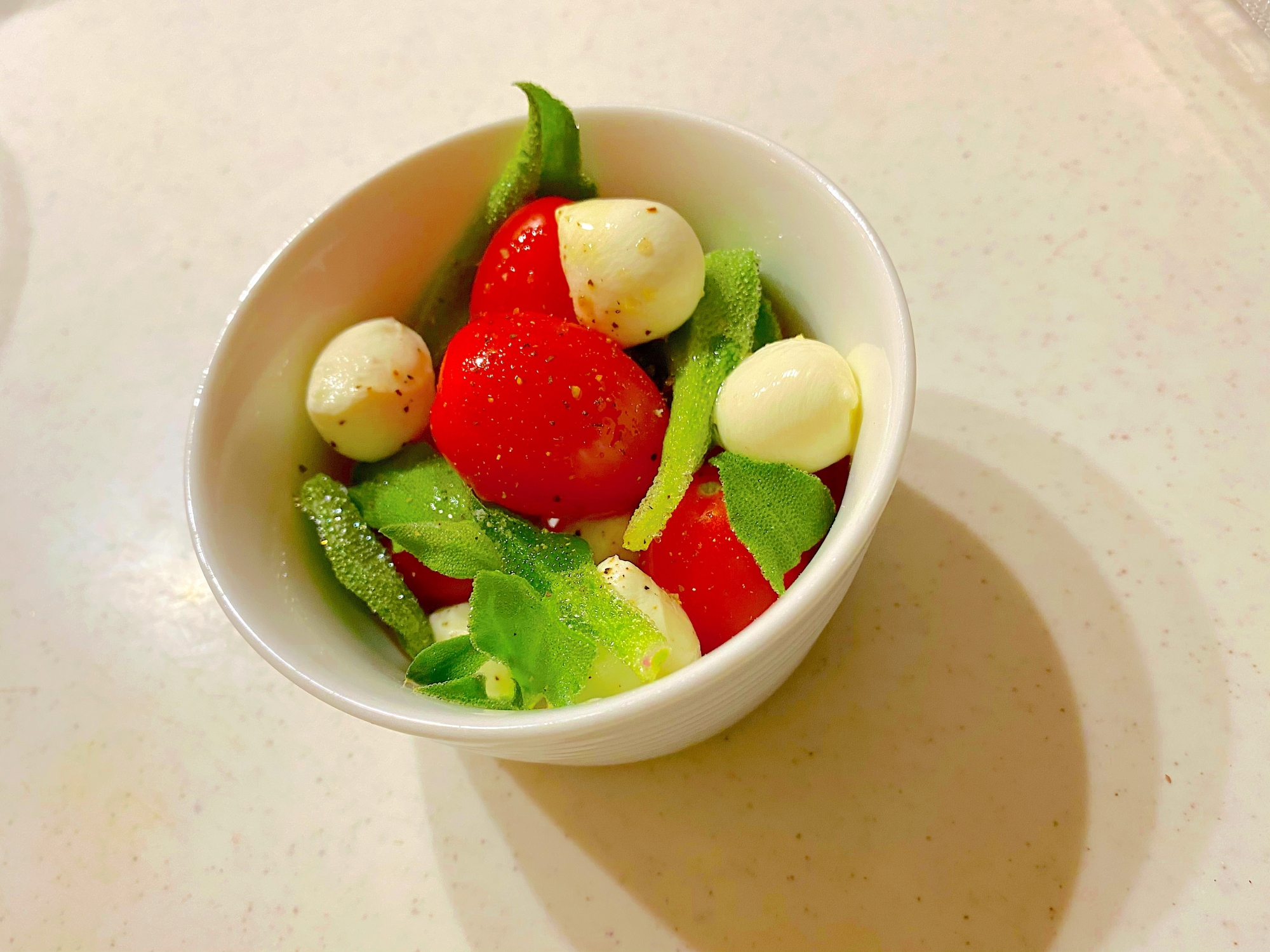 アイスプラントで★なんちゃってカプレーゼ