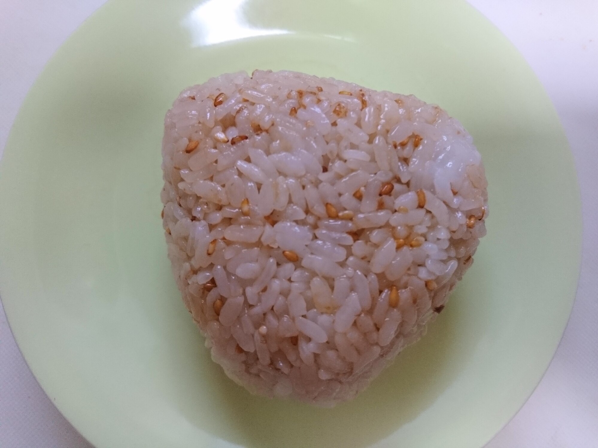 シーチキン入りおかかおにぎり レシピ・作り方 by hirohyt102 - 楽天レシピ