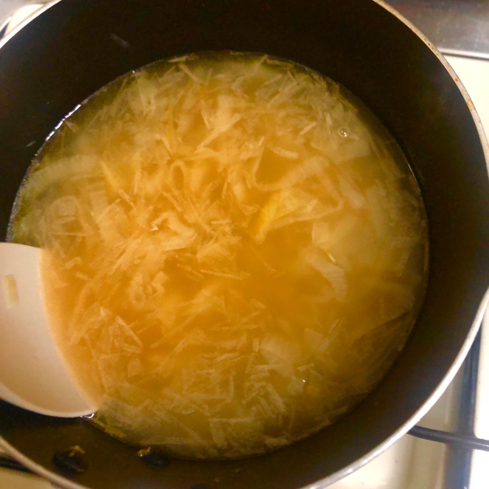 【新玉ねぎで】飴色玉ねぎスープ