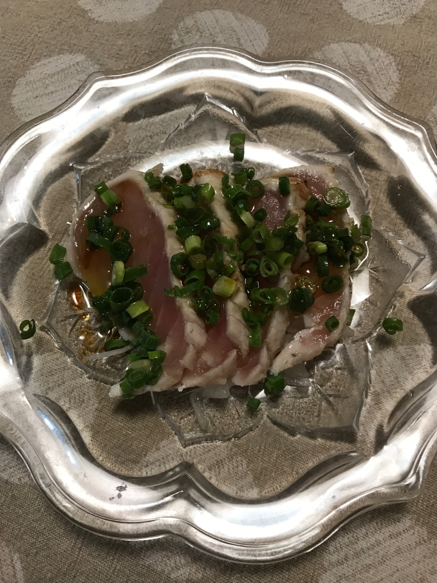 メバチマグロのたたきのピリ辛ネギ醤油漬け