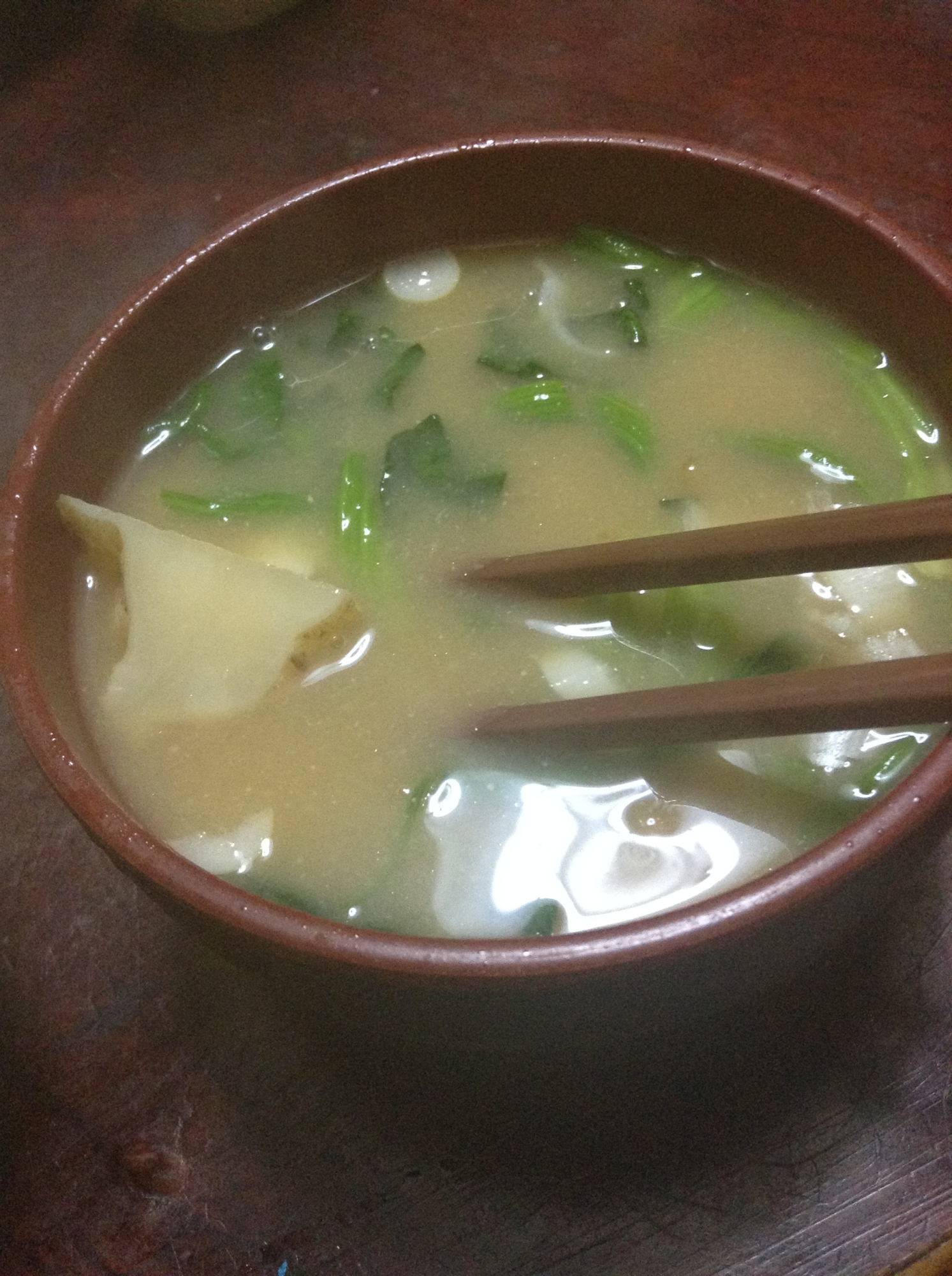 菊芋とほうれん草の味噌汁