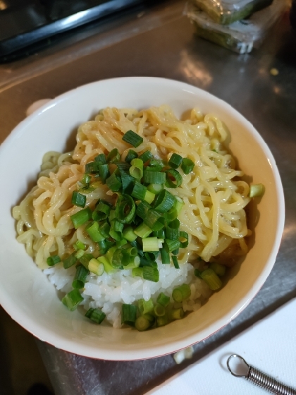 麺っ！！どうっ？これっ！！（ラーメン♪）