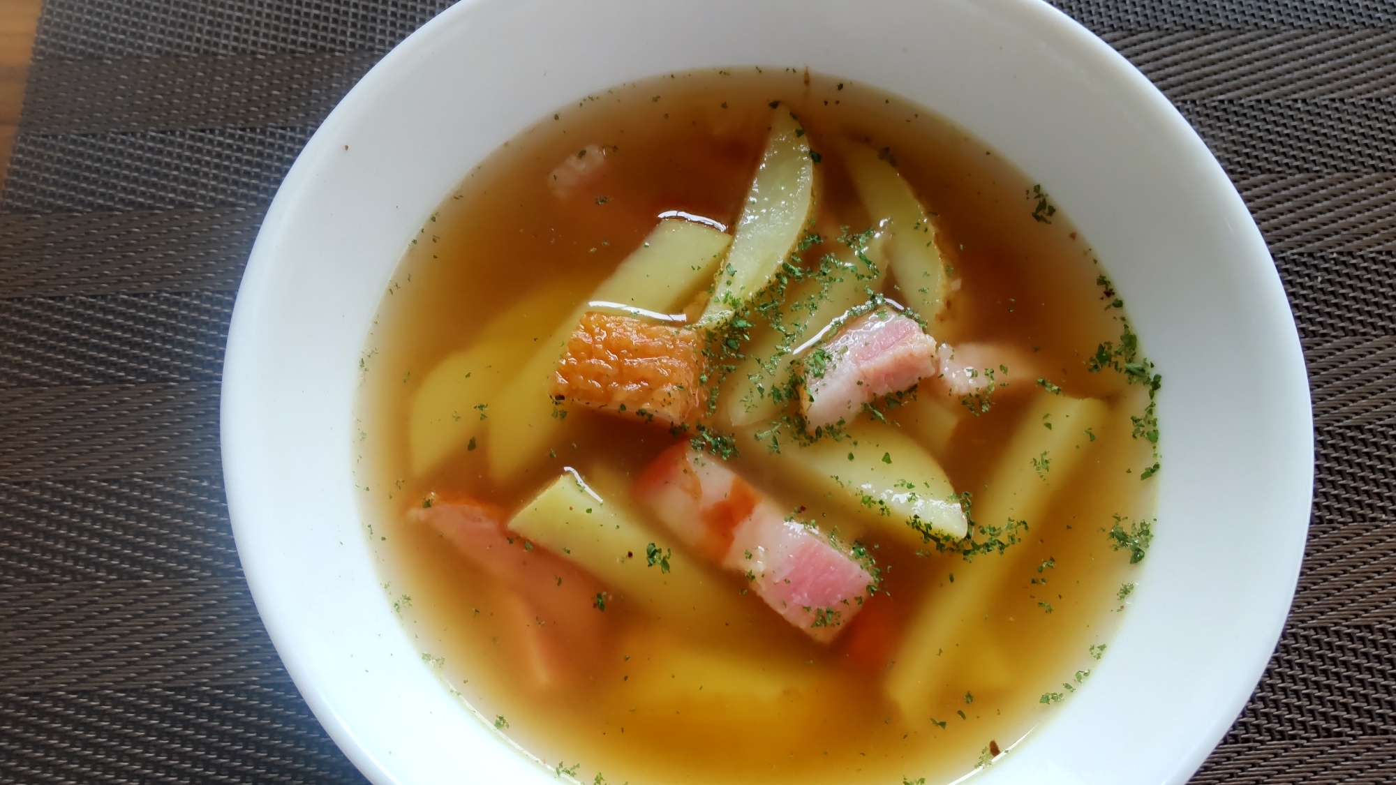 新じゃがいもの♡食べるスープ