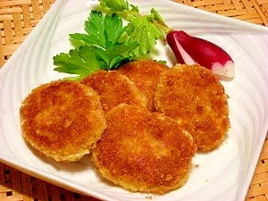 ポテトサラダをリメイク フライパンでコロッケ レシピ 作り方 By ブルーボリジ 楽天レシピ ポテトサラダをリメイク フライパンでコロッケ レシピ 作り方 By ブルーボリジ 楽天レシピ