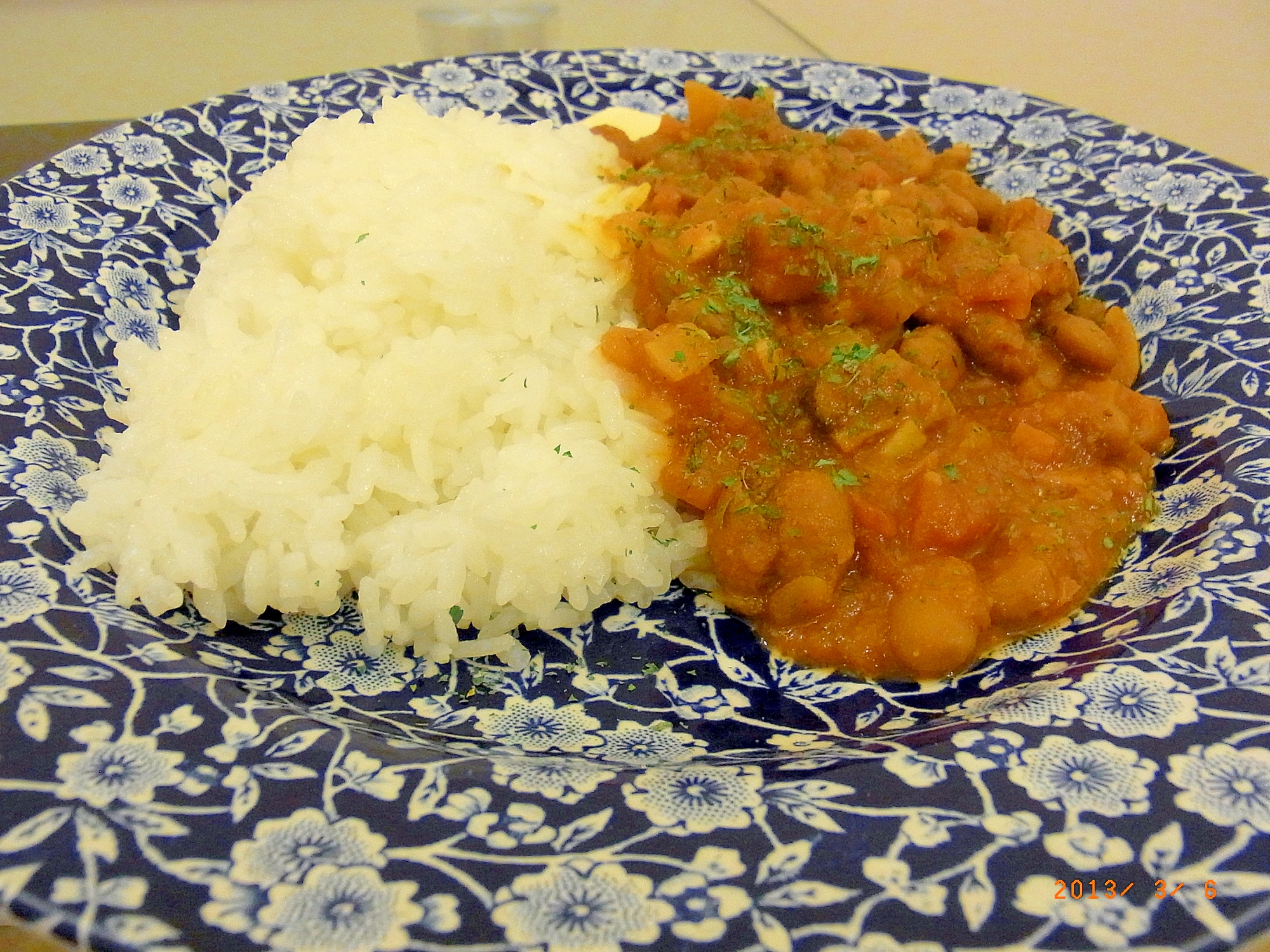 うずら豆のトマトカレー