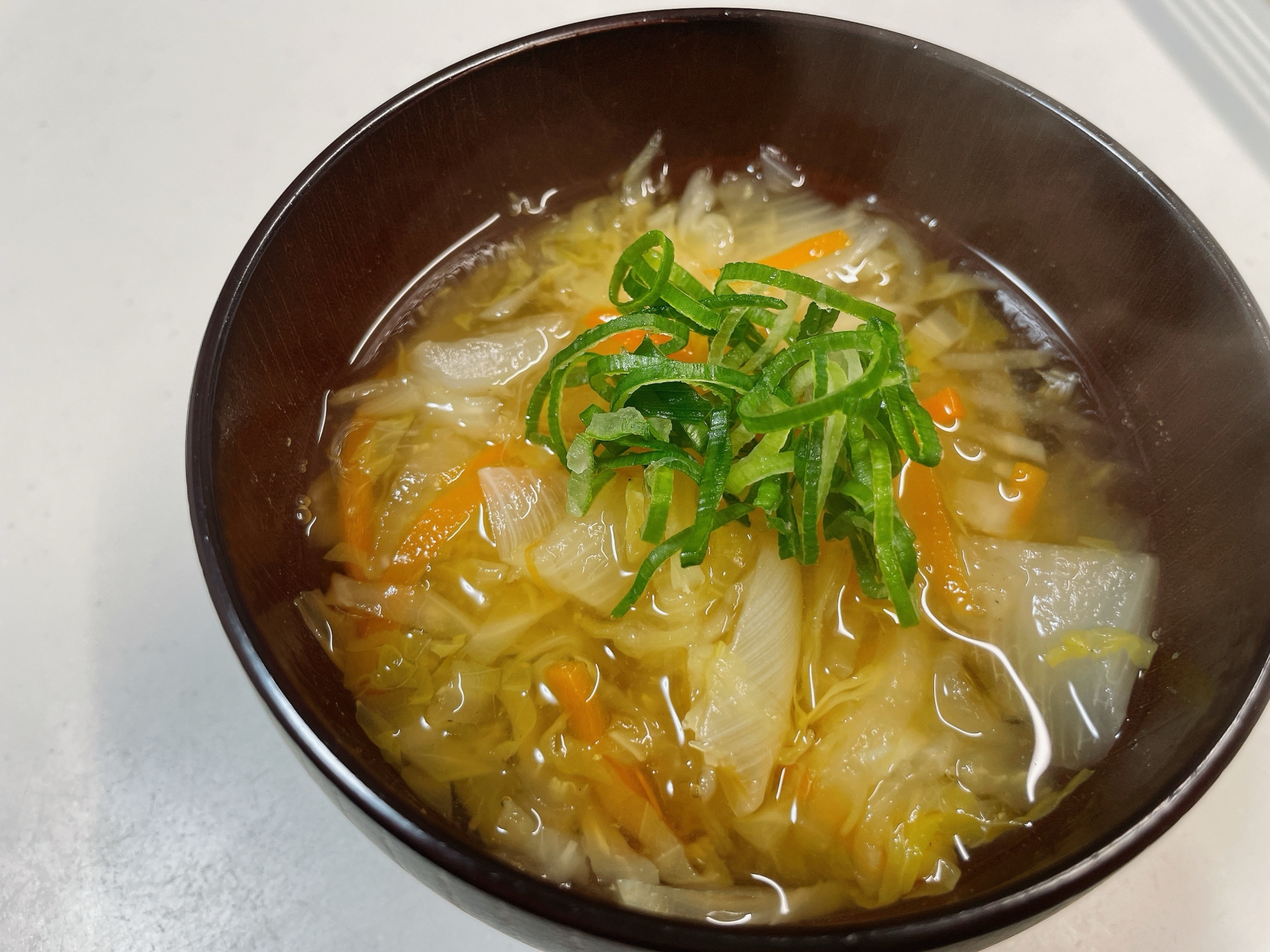 寒い日はコレ！ポカポカ野菜と生姜のスープ