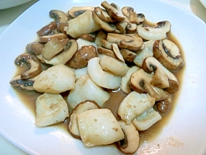 イカとマッシュルームのバター醤油炒め レシピ 作り方 By Pagunyan 楽天レシピ イカとマッシュルームのバター醤油炒め レシピ 作り方 By Pagunyan 楽天レシピ