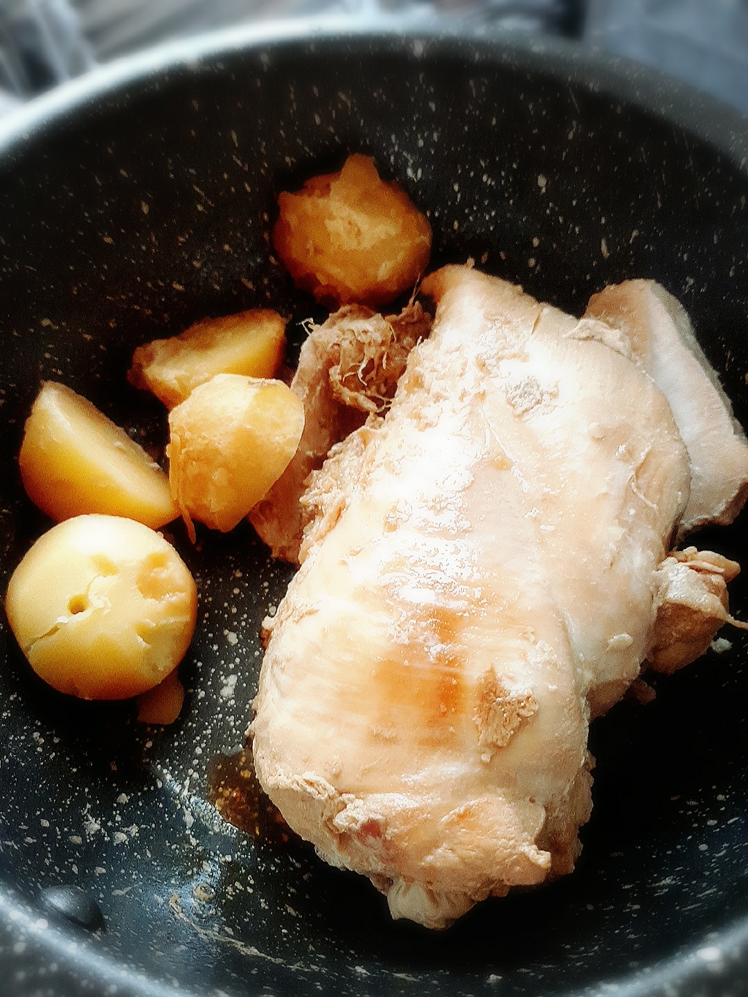 鶏肉とじゃがいもの生姜煮