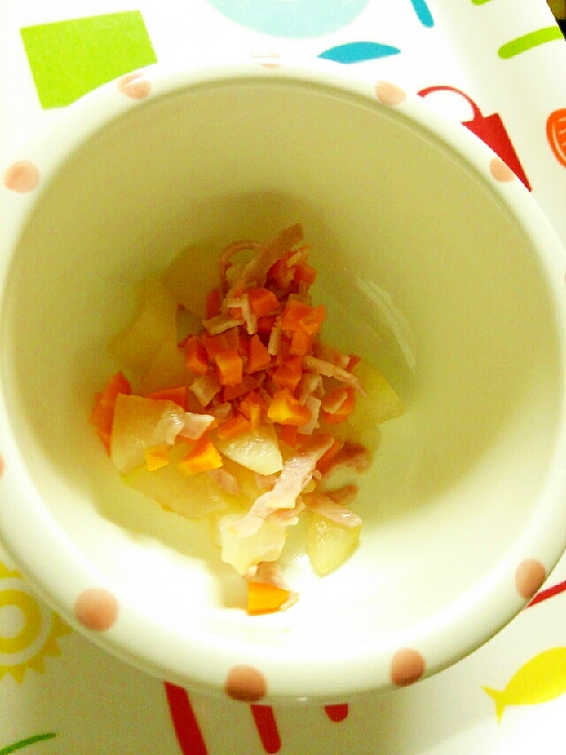 離乳食にも☆冬瓜とニンジンとベーコンのレンジ煮