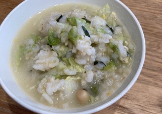 冷やご飯をリメイクたまご雑炊